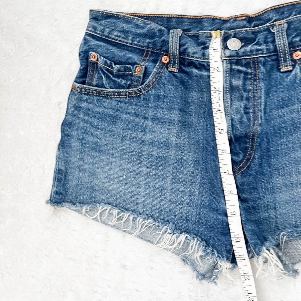 LEVI’S 501 Button Fly High Rise Denim Cut Off Shorts - Picture 10 of 10